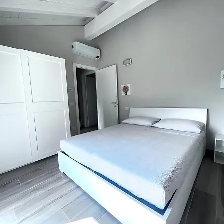 Claudia With Private Pool Casa de Férias