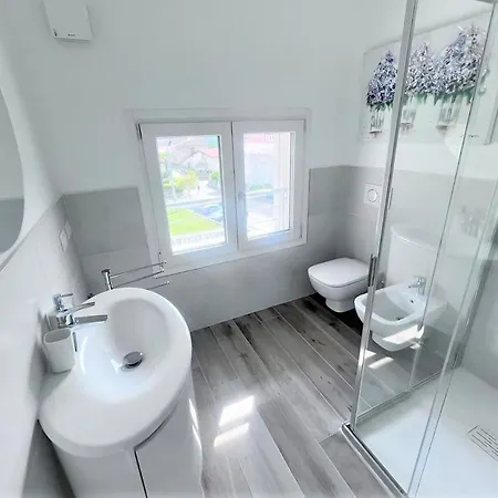 펜션 Claudia With Private Pool 콜리코