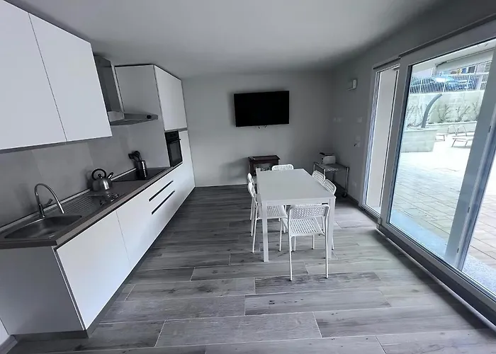 Claudia With Private Pool Vakantiehuis Colico