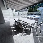 Claudia With Private Pool Дом отдыха