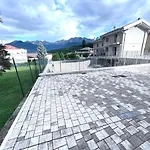 Claudia With Private Pool Дом отдыха