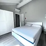 Claudia With Private Pool Дом отдыха