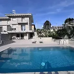 Дом отдыха Claudia With Private Pool *